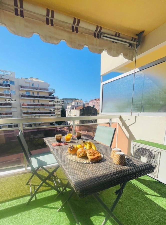 Le Week Riviera - Spacieux 3 Etoiles-Coeur De Cannes - Palais Des Festivals- Terrasse - Clim- Garage Luaran gambar